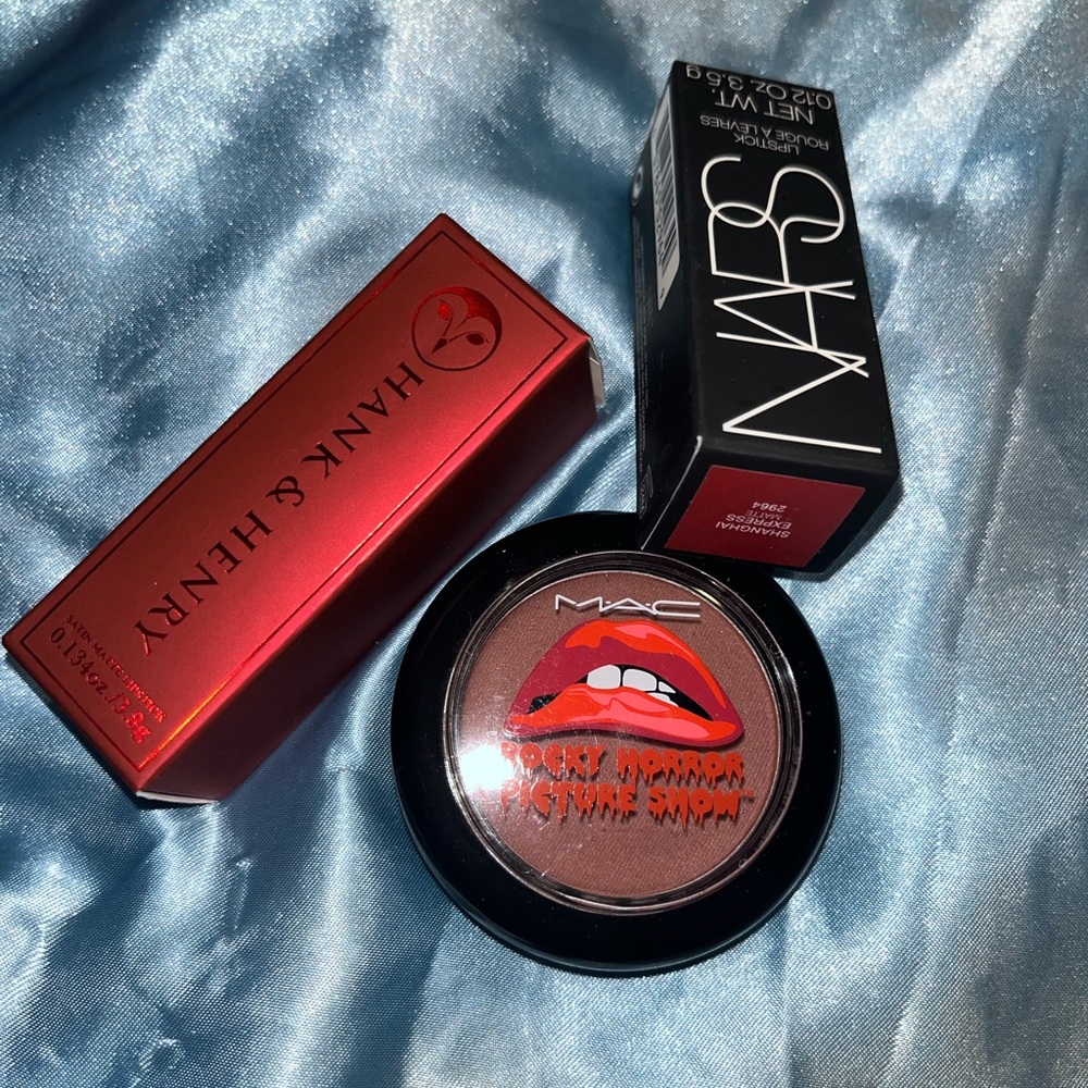 Makeup bundle 💋